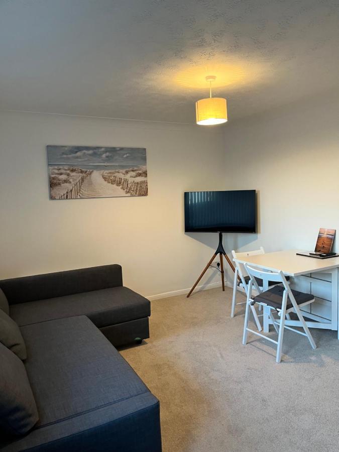 Seaside Haven Apartment Хънстантън Екстериор снимка